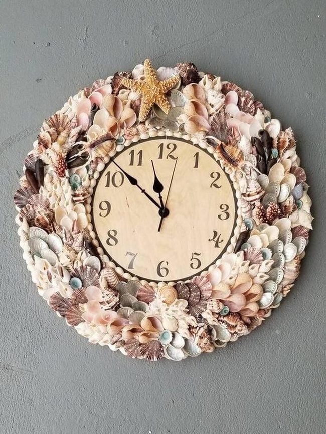 Seashell Clock Coastal Timepiece