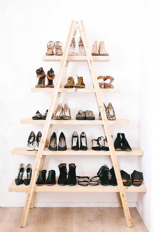 Leaning Ladder Shoe Display
