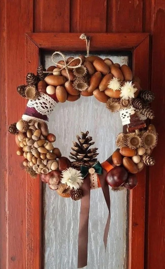 Pinecone Autumn Wreath Richness