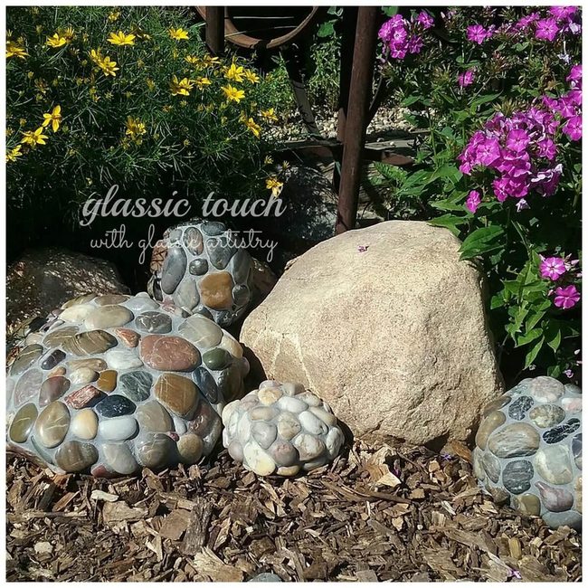 Earthy Stone Pattern Garden