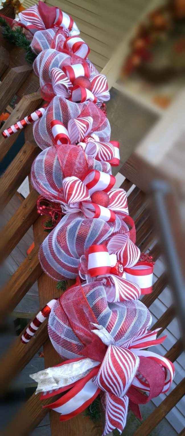 Red And White Striped Ribbon Garland