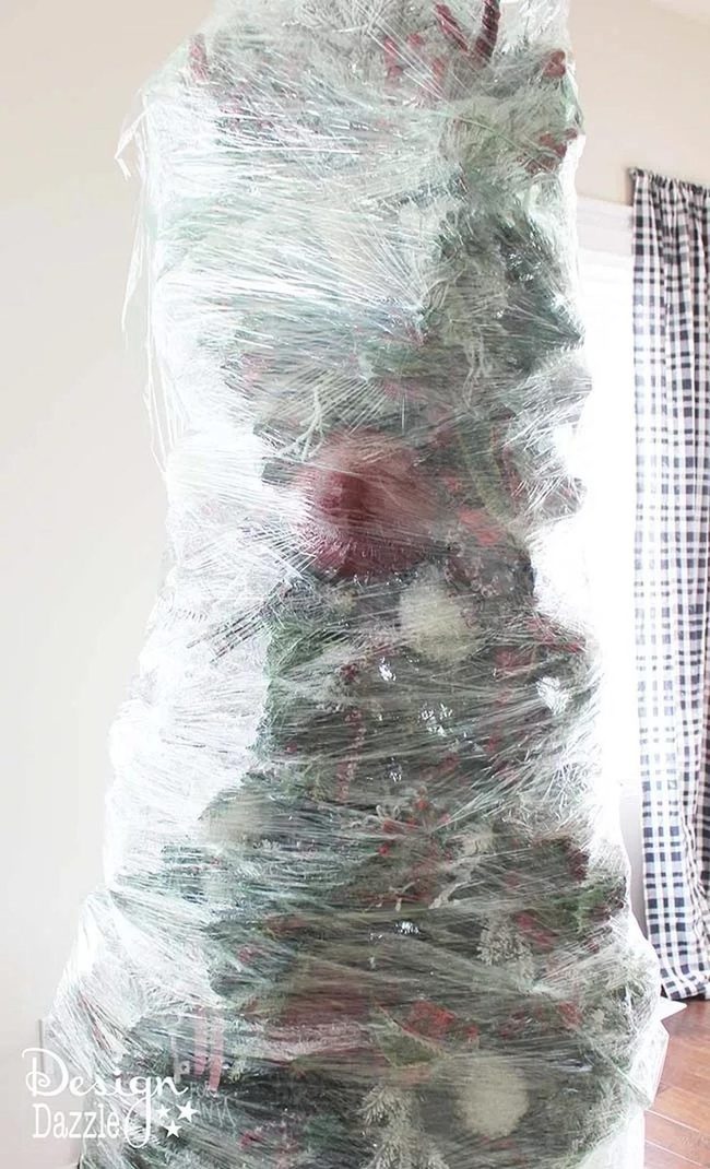 Plastic-Wrapped Tree Storage Solution