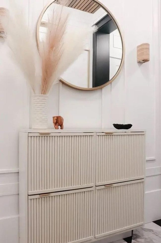 Wooden Mirror, Natural Grass Accents