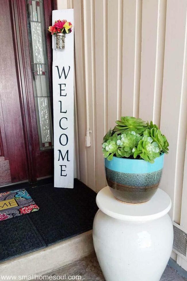 Personalized Welcome Porch Details