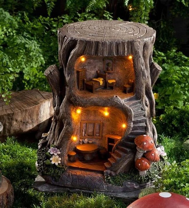 Woodland Stump House Yellow Lights