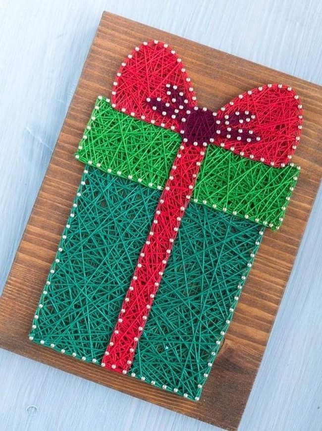 Red And Green Gift String Art