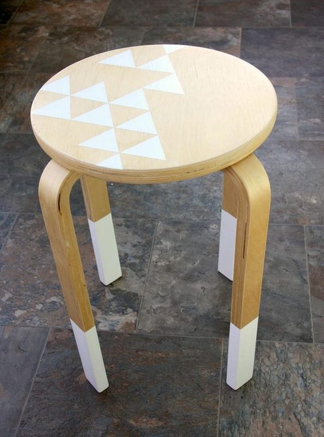 Light Wood Stool White Triangles