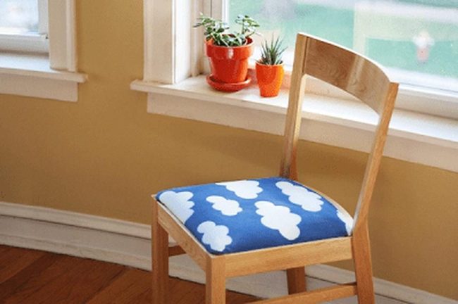 Sunny Yellow Walls, Cloud-Blue Chair