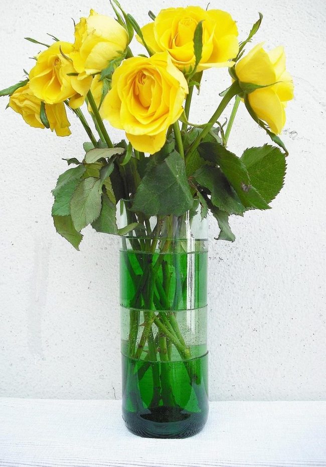 Golden Roses Green Glass