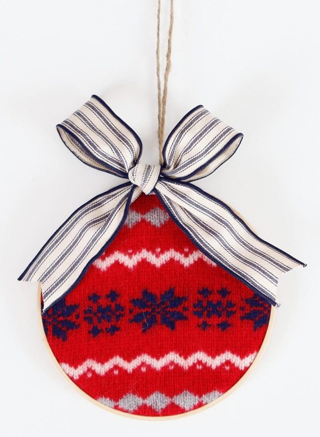 Red And Navy Knitted Snowflakes