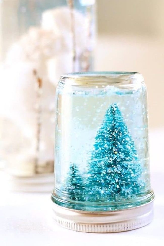 Glass Jar Snow Globe
