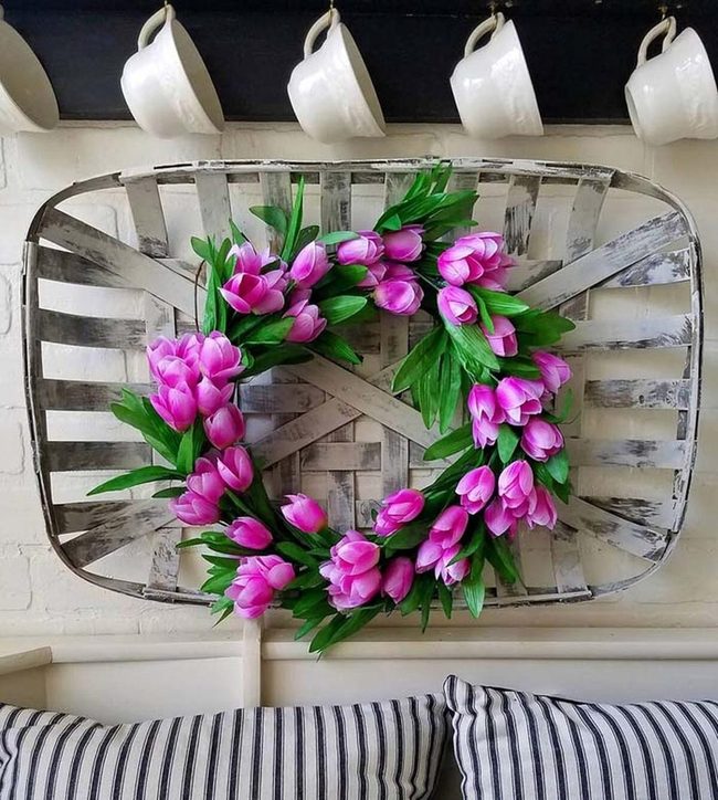 Dollar Store Tulip Wreath