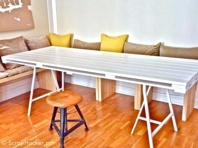 White Pallet Oak Dining Table
