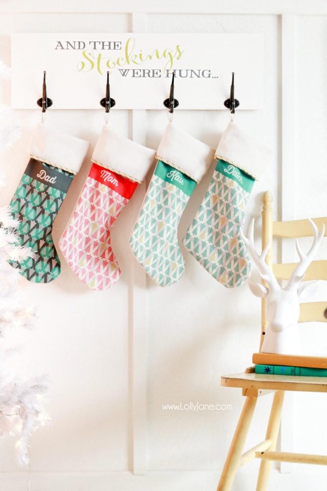Named Stockings, Geometric Colors