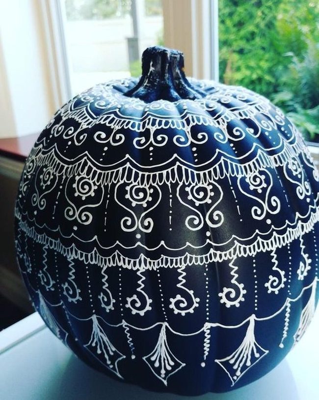 Navy Pumpkins With White Lace