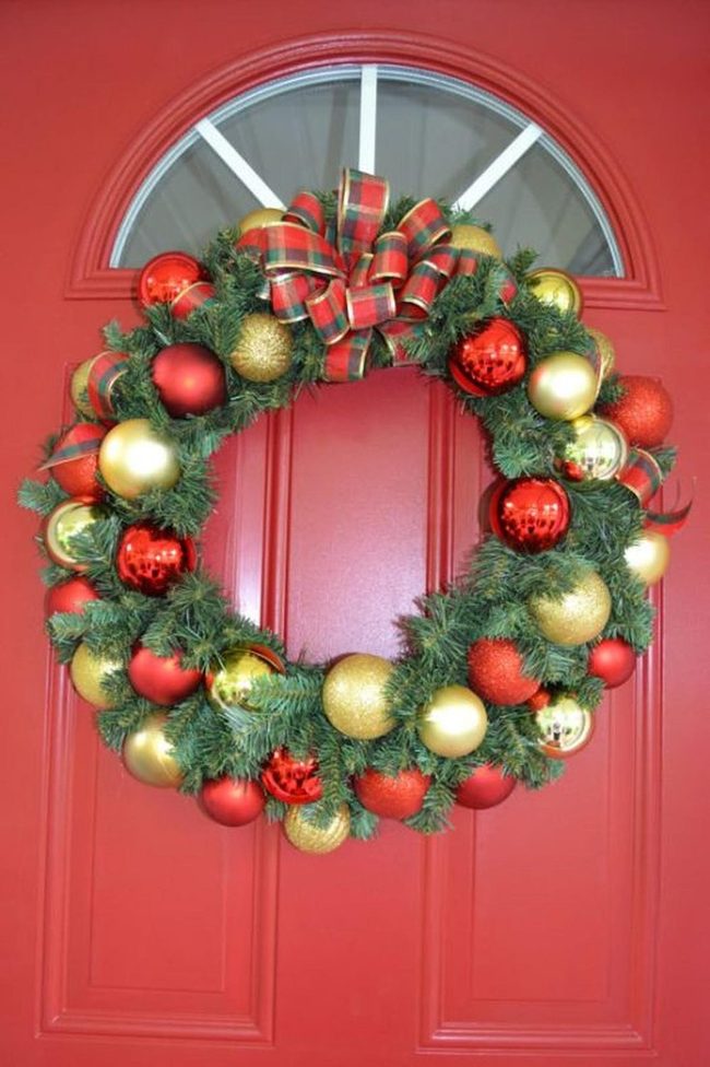 Gold And Red Bauble Wreath