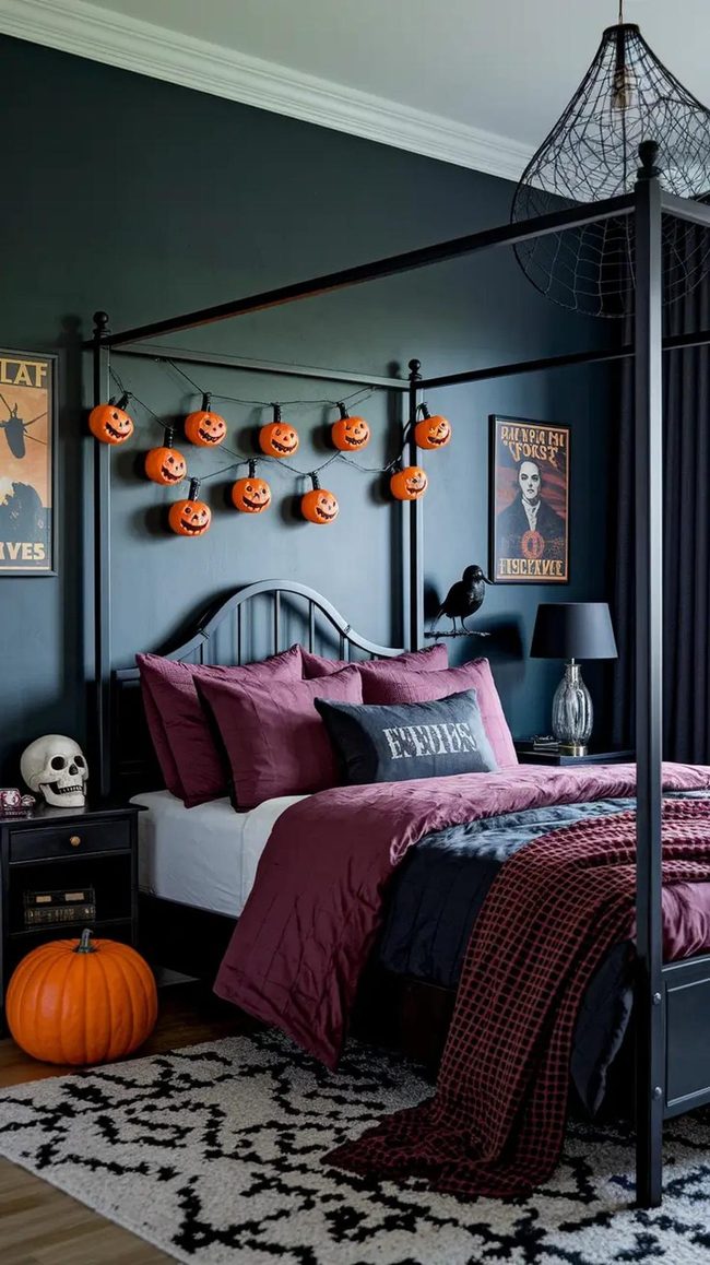 Black Canopy With Plum Halloween Bedding