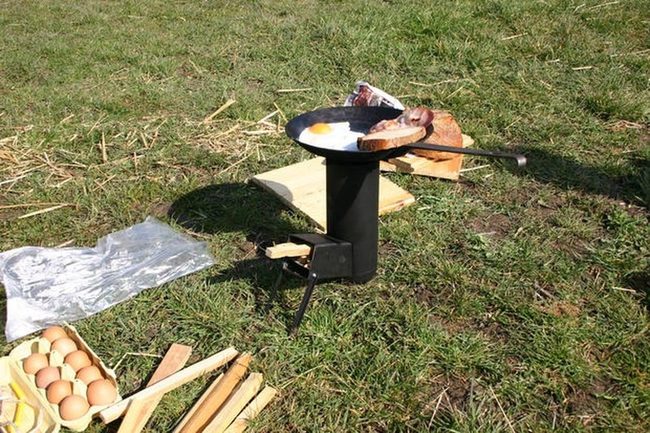 Foil Shine Outdoor Breakfast