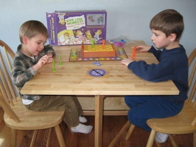 Young Players Green Orange Board Game