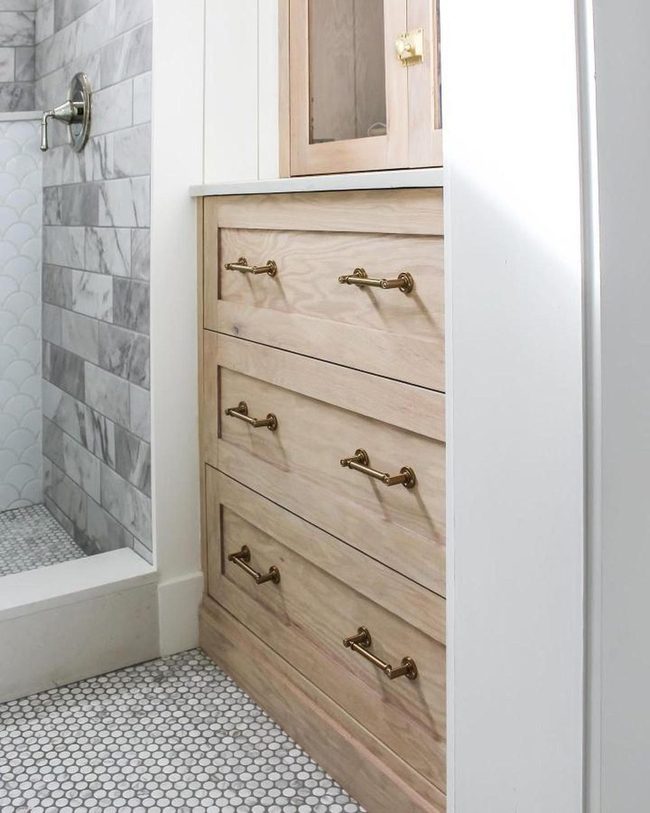 Brass Pulls Elevate Budget Bathroom
