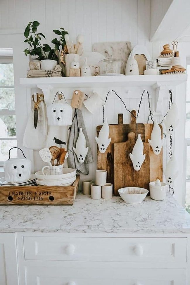 Ceramic Ghost Kitchen Shelves