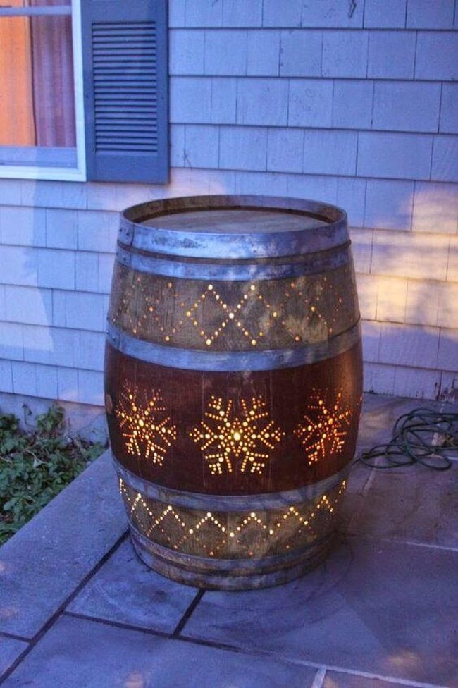 Wooden Barrel Shadow Lanterns