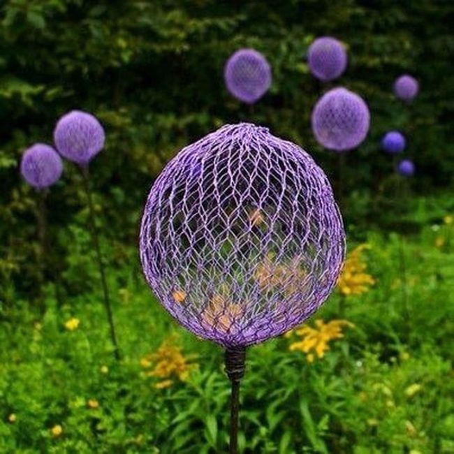 Purple Mesh Garden Orbs