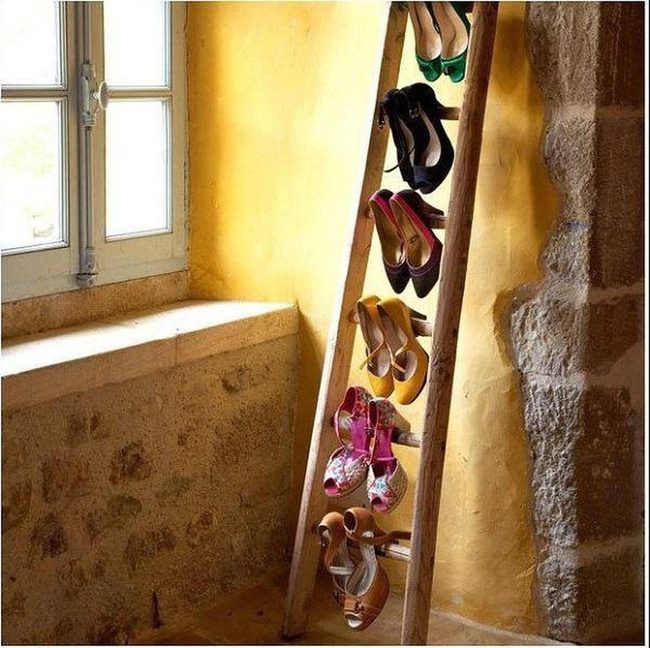 Weathered Ladder Shoe Display