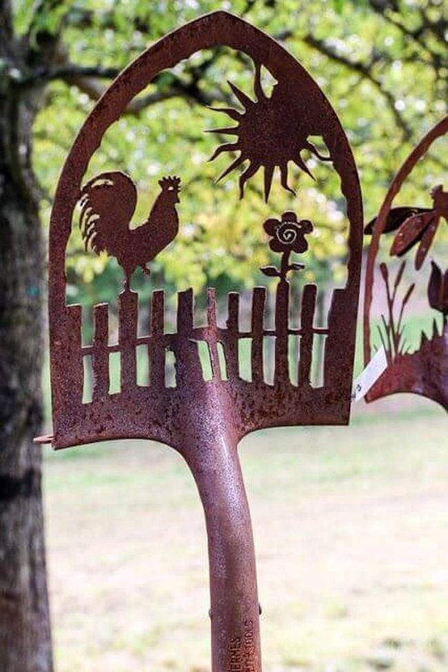 Weathered Shovel Farm Art