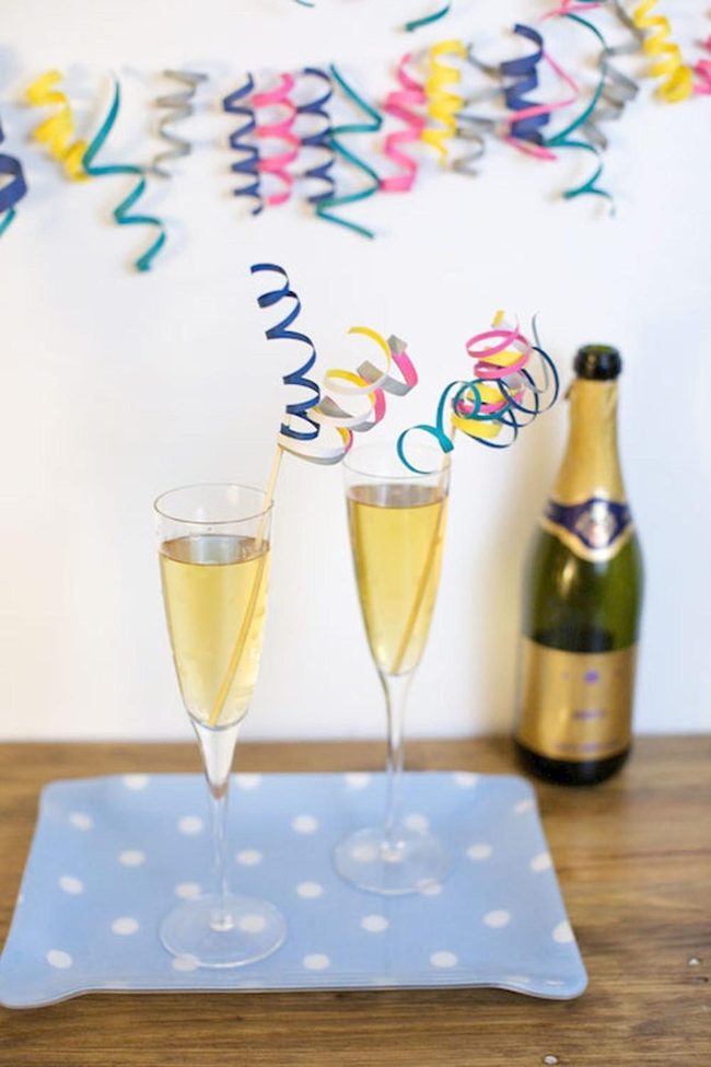 Golden Bubbles, Blue Dots