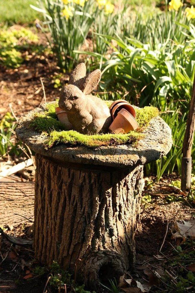 Stone Bunny Garden Display