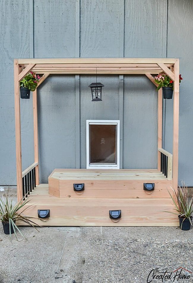 Low-Level Display Bed With Lighting
