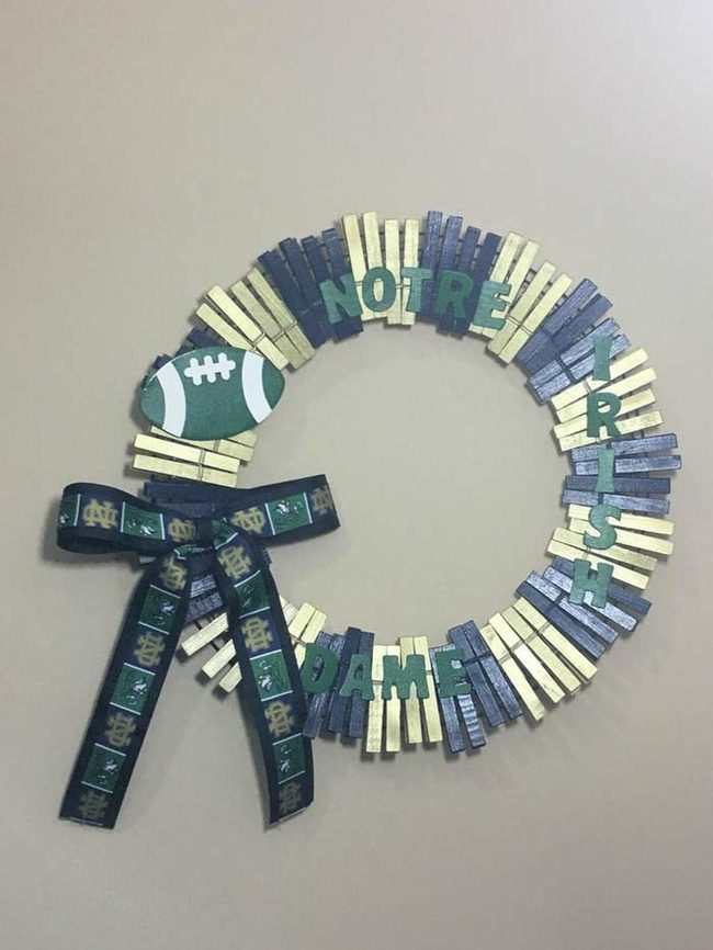 Team Colors Clothespin Wreath