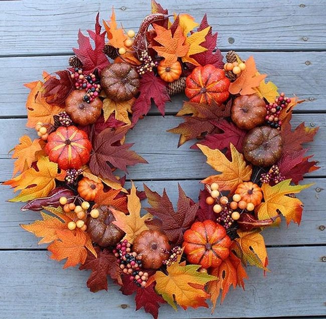 Pumpkin Leaf Wreath In Autumn Gold