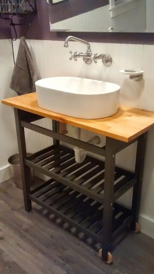 Natural Wood Bathroom Essentials