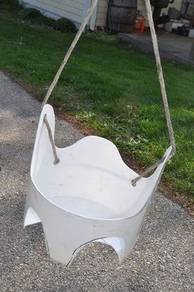 Upcycled Bucket Hanging Garden