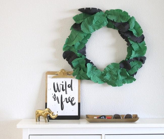 Green Leaf Wreaths, Gold Accents