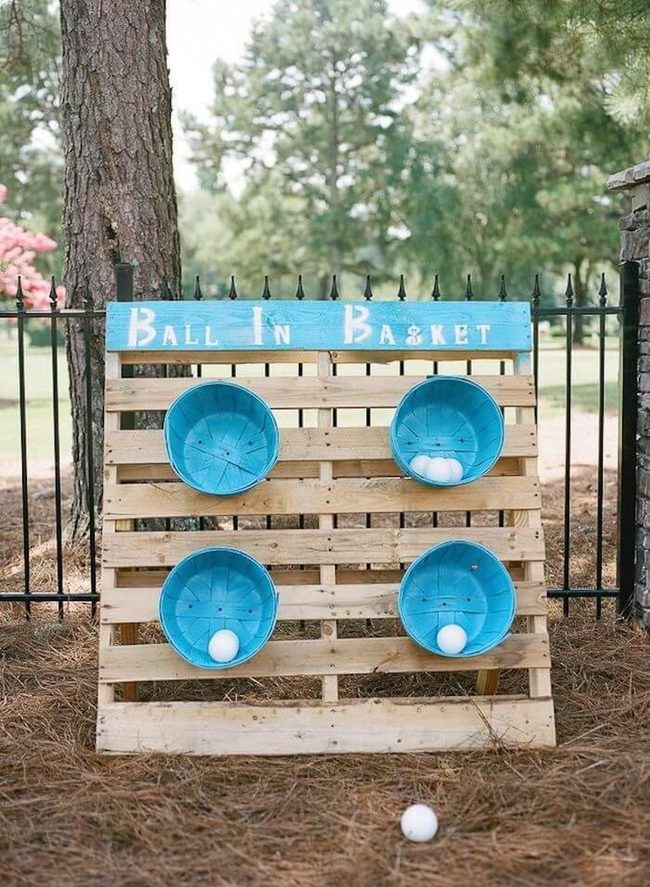 Wooden Pallets Toss Game