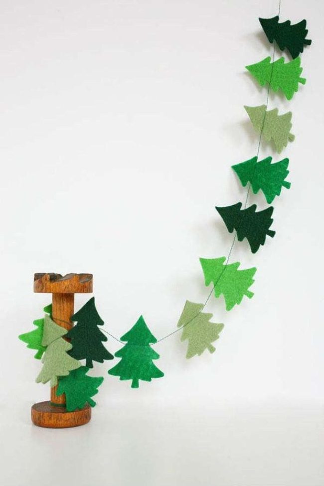 Felt Tree Garland Green