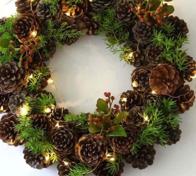 Pinecone Wreath With Fairy Lights
