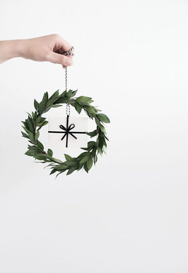 Mini Wreaths In Fresh Green