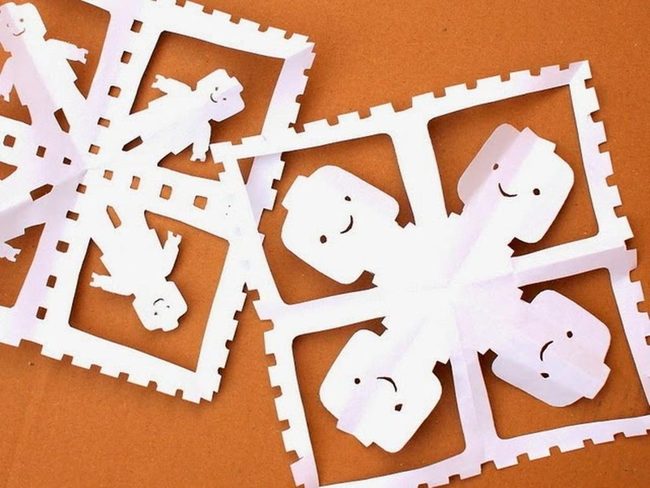 White Paper Chain Figures