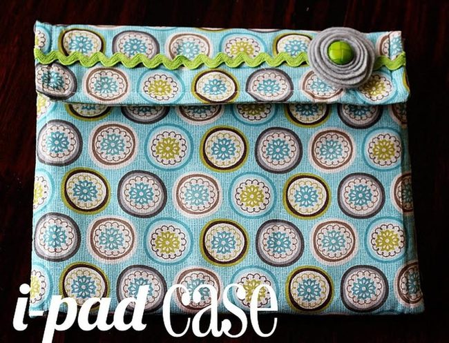 Colorful Circles Ipad Case