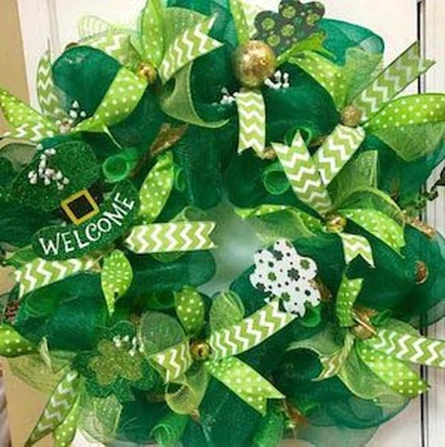 Green Leprechaun Hat Wreath