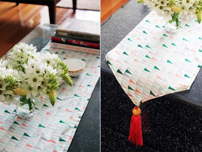 White Flowers, Red Tassel Pop