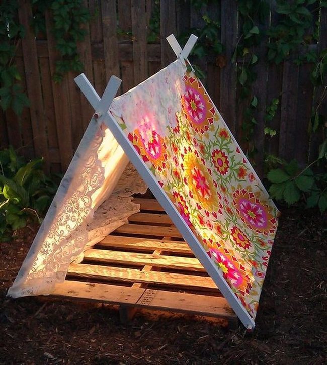 Wooden Pallet Tent Fabric Canopy