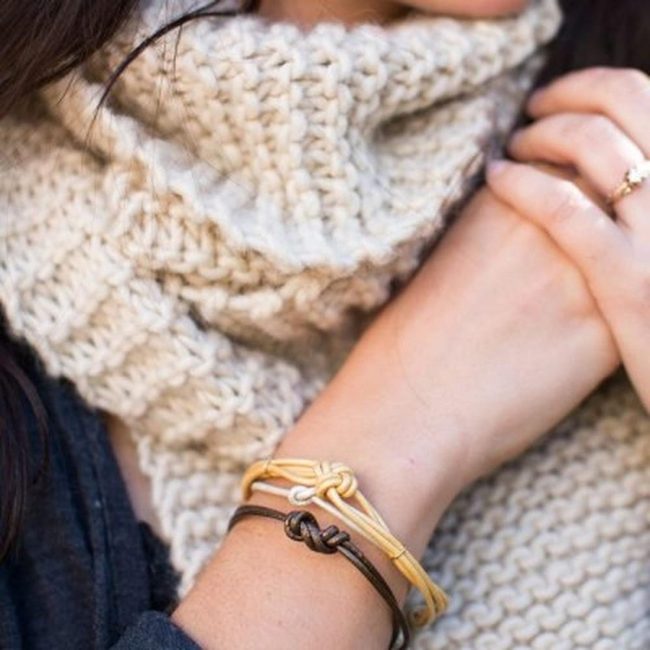 Cream Knit Scarves With Gold