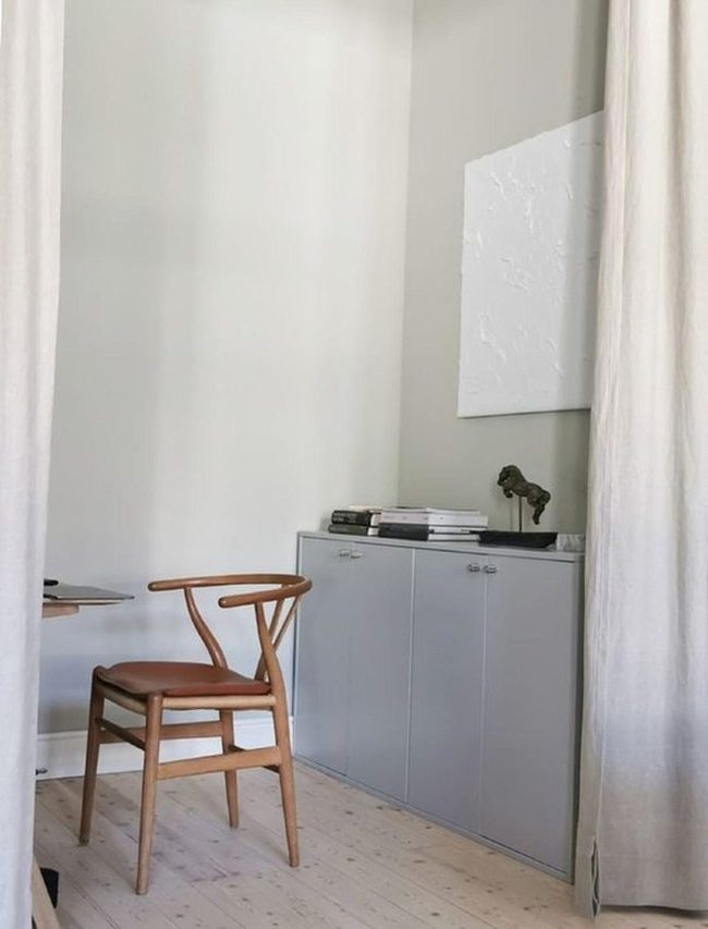Pale Wood Light Gray Minimalist