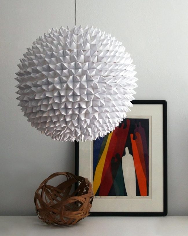 White Geometric Sphere Light
