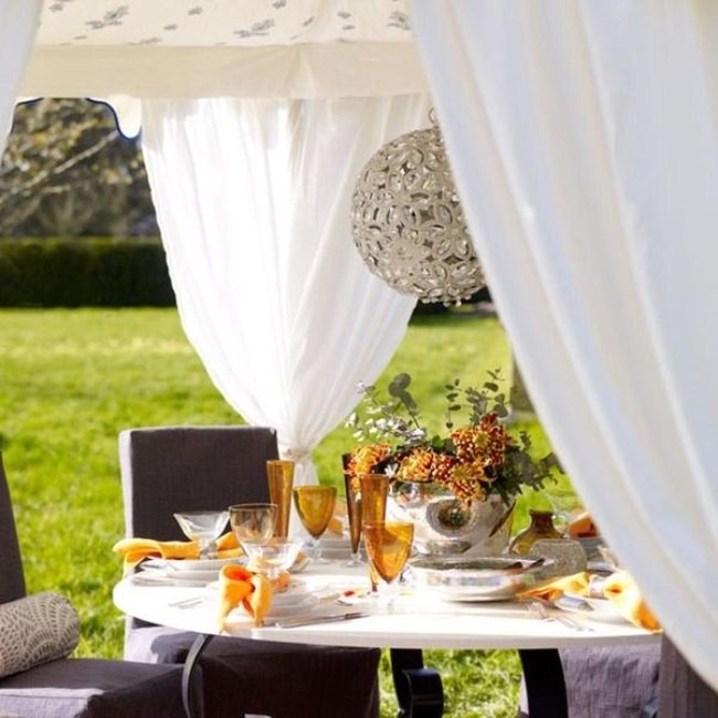 Amber Glow Autumn Dining